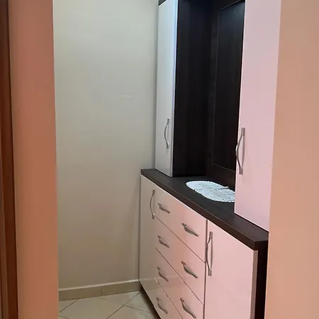 Dasho's Apartament דירה