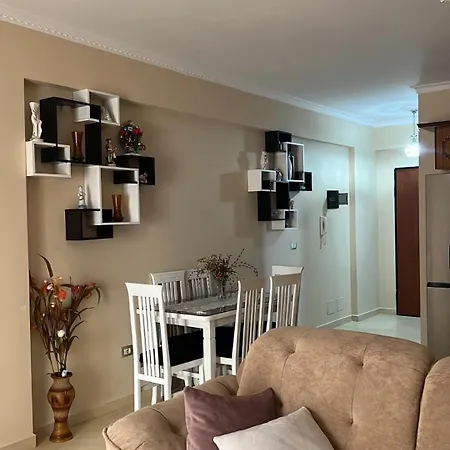 דירה Dasho's Apartament *